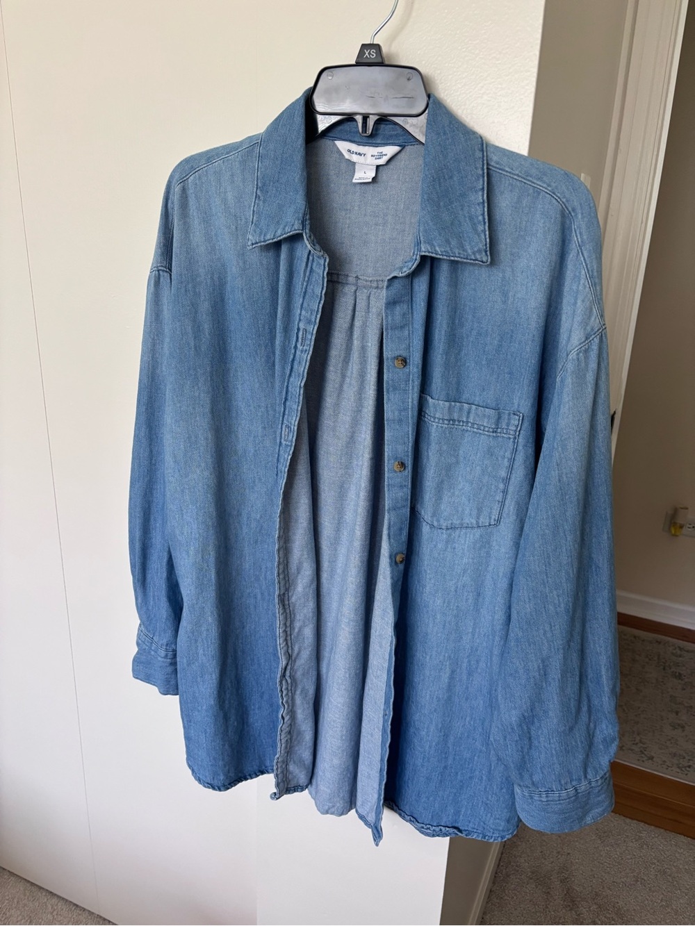 Old Navy “The Boyfriend” chambray button down